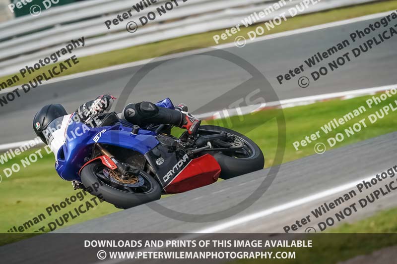 anglesey;brands hatch;cadwell park;croft;donington park;enduro digital images;event digital images;eventdigitalimages;mallory;no limits;oulton park;peter wileman photography;racing digital images;silverstone;snetterton;trackday digital images;trackday photos;vmcc banbury run;welsh 2 day enduro